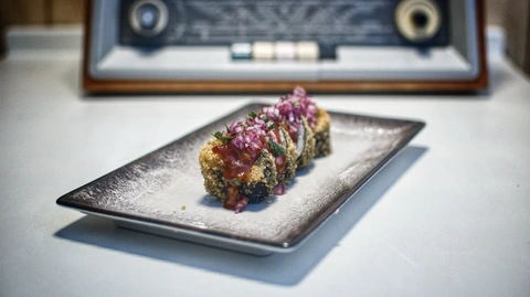 Age-maki de cangrejo