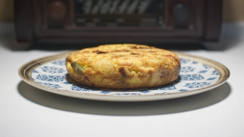 Spanish omelet with vegetables